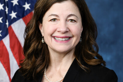 Kristen McDonald Rivet — official portrait